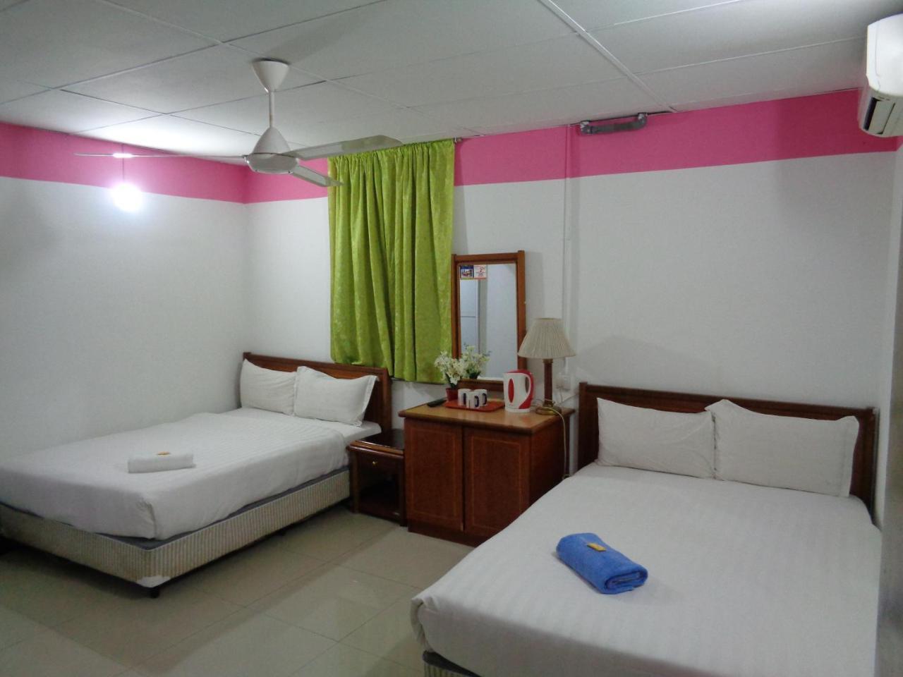 Mah Lanu Hotel 2*